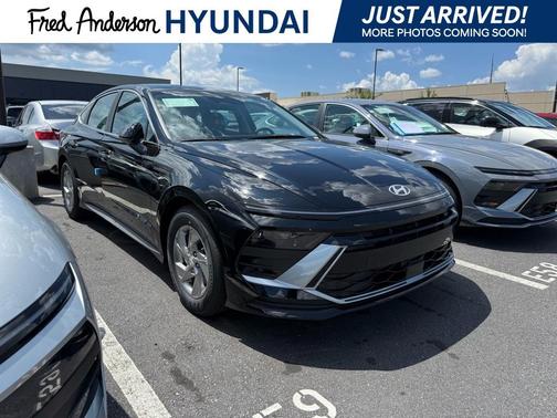 2025 Hyundai SONATA SE
