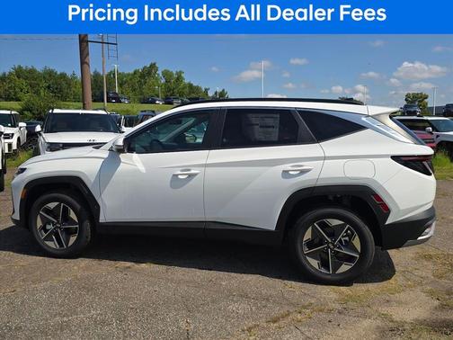 White Pearl 2026 Hyundai TUCSON SEL Premium