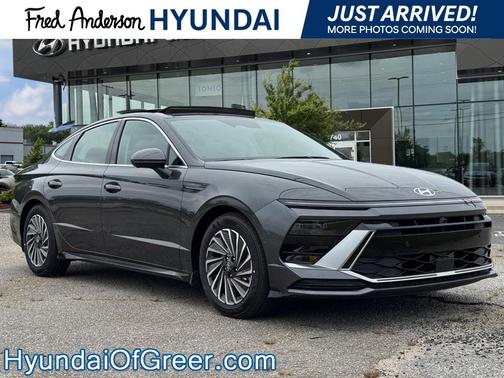 2025 Hyundai SONATA Hybrid Limited