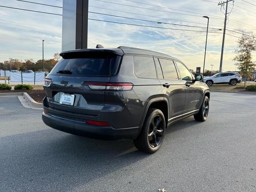 2023 Jeep Grand Cherokee L Laredo