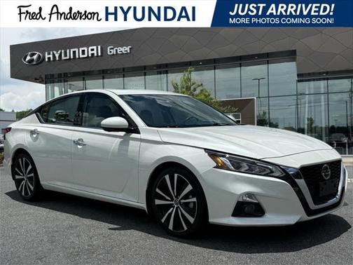 2020 Nissan Altima 2.0 Platinum