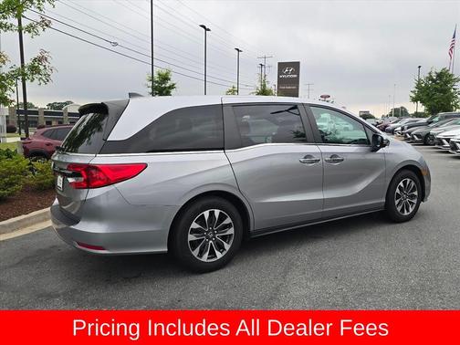 Silver Metallic 2022 Honda Odyssey EX-L