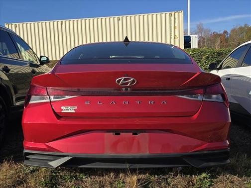 2021 Hyundai ELANTRA SEL