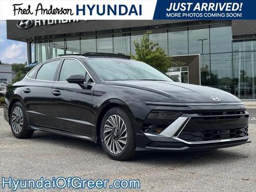 2025 Hyundai SONATA Hybrid Limited
