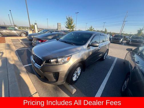 Titanium Silver 2019 Kia Sorento LX