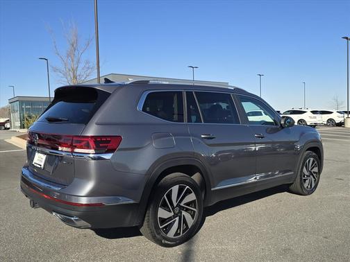 2024 Volkswagen Atlas 2.0T SEL