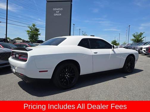 White Knuckle Clearcoat 2018 Dodge Challenger SXT