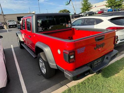 2020 Jeep Gladiator Sport