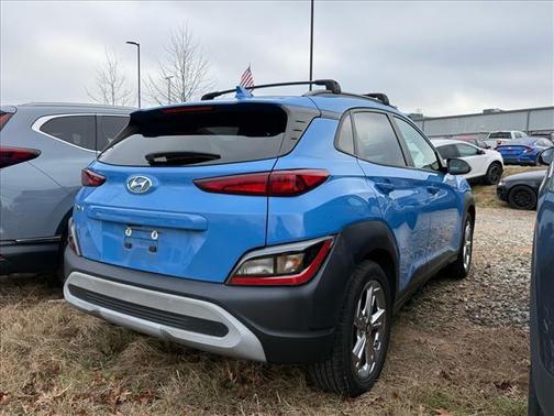 2022 Hyundai KONA SEL