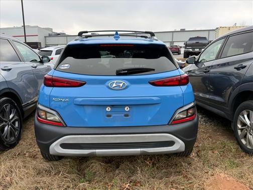 2022 Hyundai KONA SEL
