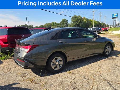 Amazon Gray 2026 Hyundai ELANTRA SE