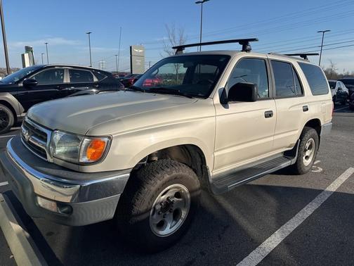 2000 Toyota 4Runner 4WD