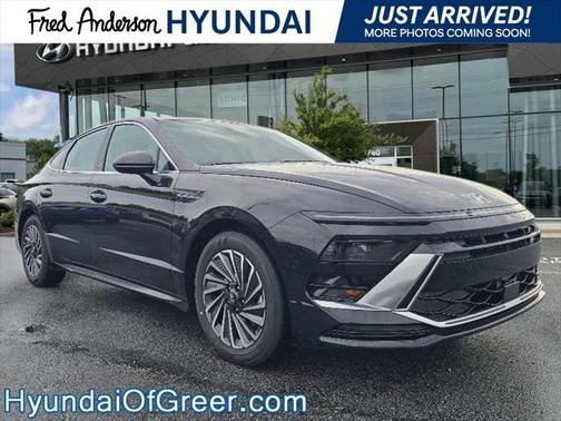 2025 Hyundai SONATA Hybrid SEL