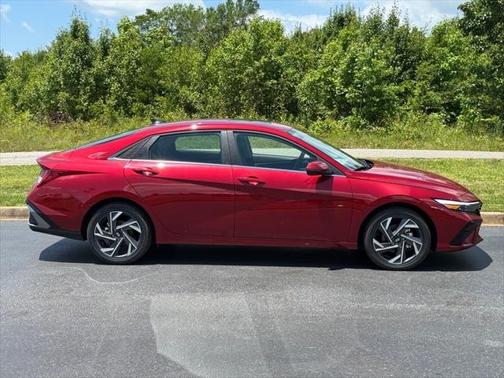 2025 Hyundai ELANTRA HEV Limited