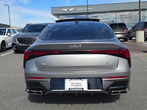 2025 Kia K5 GT