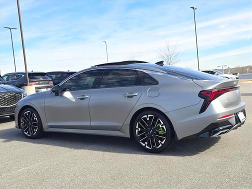 2025 Kia K5 GT