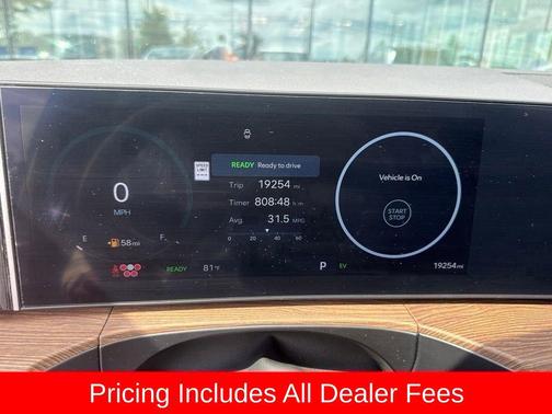 White 2024 Hyundai SANTA FE HEV Limited