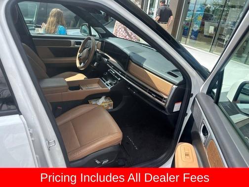 White 2024 Hyundai SANTA FE HEV Limited