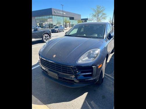 2019 Porsche Macan Base