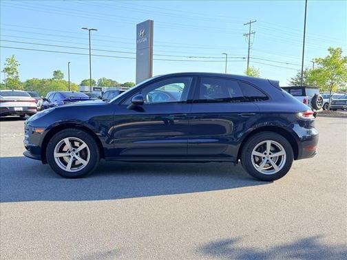 2019 Porsche Macan Base