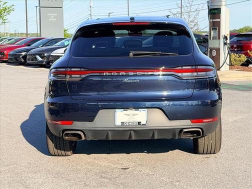 2019 Porsche Macan Base