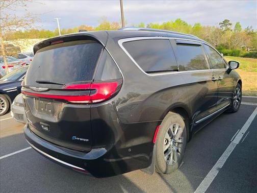 2022 Chrysler Pacifica Hybrid Pinnacle