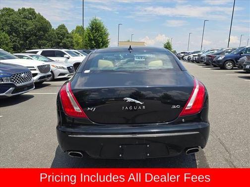 Ebony 2013 Jaguar XJ Base