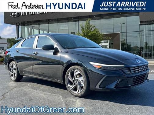 2025 Hyundai ELANTRA HEV SEL Sport