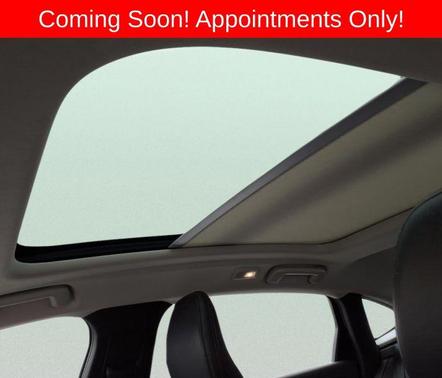 Crystal White Metallic 2022 Volvo S90 B6 Inscription
