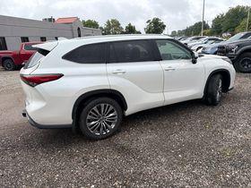 Blizzard Pearl 2021 Toyota Highlander Platinum