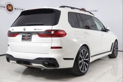 2022 BMW X7 M50i