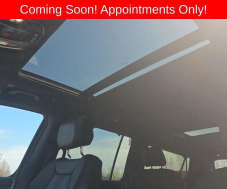 Bright White Clearcoat 2023 Jeep Wagoneer L Series III 4x4