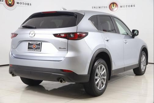2023 Mazda CX-5 2.5 S Preferred Package