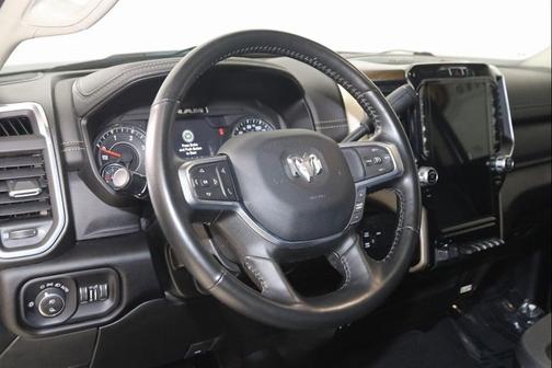 2024 RAM 2500 Laramie Crew Cab 4x4 6'4' Box