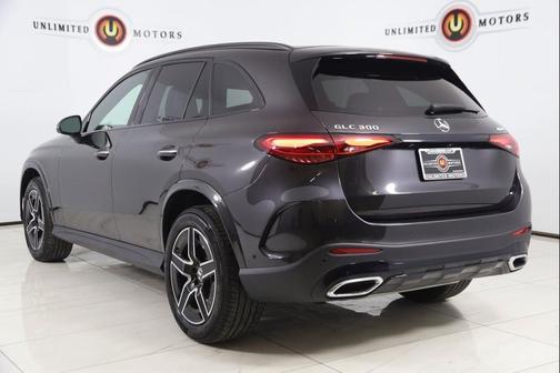 2025 Mercedes-Benz GLC 300 4MATIC