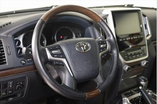 2021 Toyota Land Cruiser Base