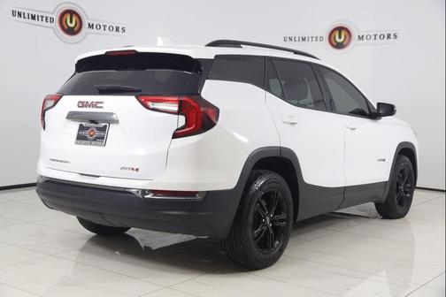 2022 GMC Terrain AT4