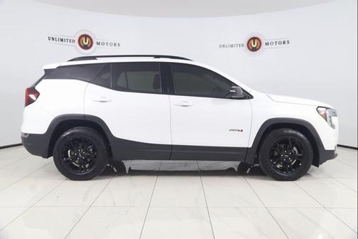 2022 GMC Terrain AT4