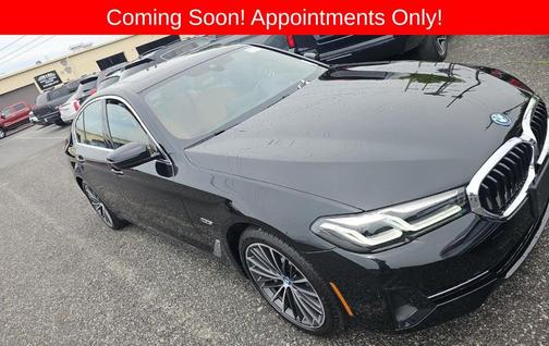 Black Sapphire Metallic 2023 BMW 530e Base