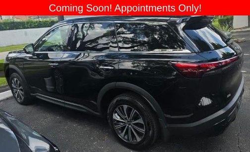 Mineral Black 2023 INFINITI QX60 Pure