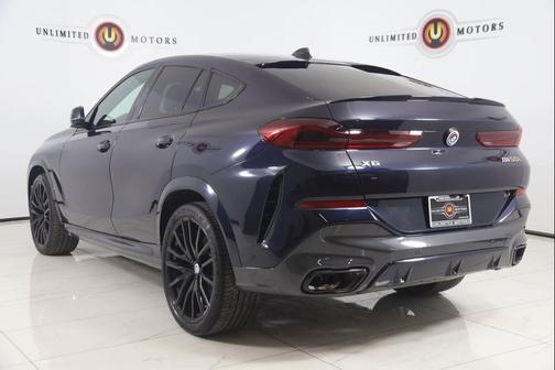 2022 BMW X6 M50i