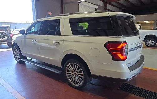 White Metallic 2023 Ford Expedition Max Limited
