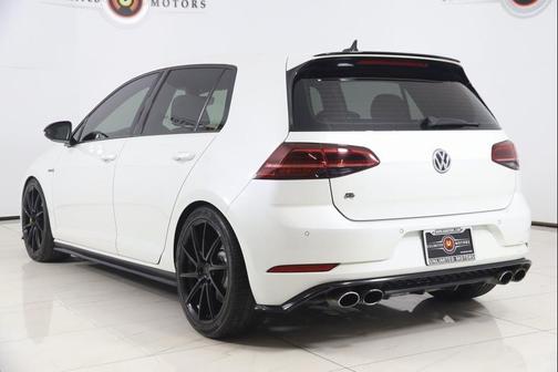 2018 Volkswagen Golf R 2.0T DSG