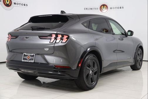 2023 Ford Mustang Mach-E California Route 1