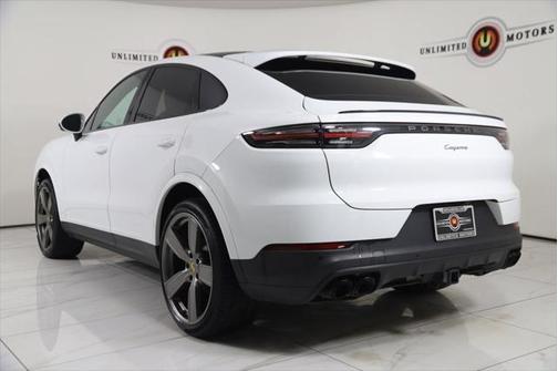 2023 Porsche Cayenne Platinum Edition