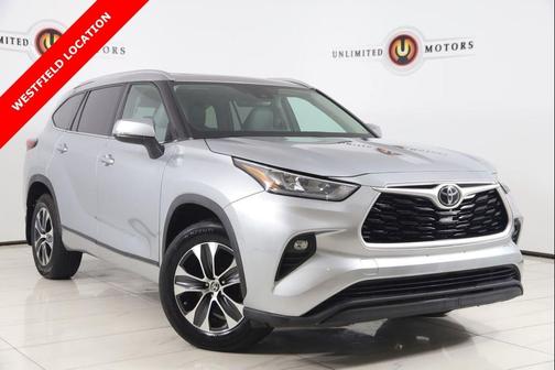 Celestial Silver Metallic 2020 Toyota Highlander XLE
