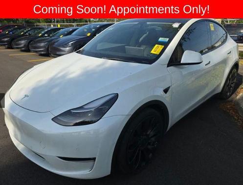 Pearl White Multi-Coat 2022 Tesla Model Y Performance Dual Motor All-Wheel Drive