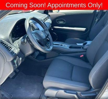 Platinum White Pearl 2022 Honda HR-V EX