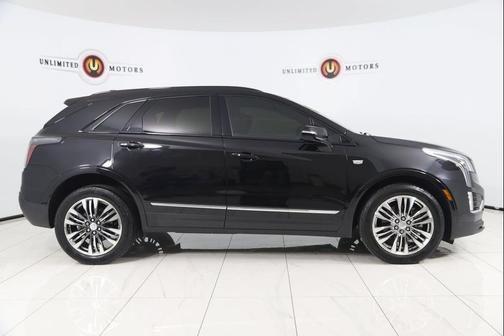 2020 Cadillac XT5 Sport