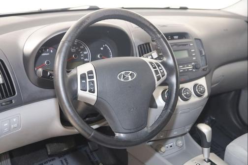 Carbon Gray 2009 Hyundai ELANTRA SE